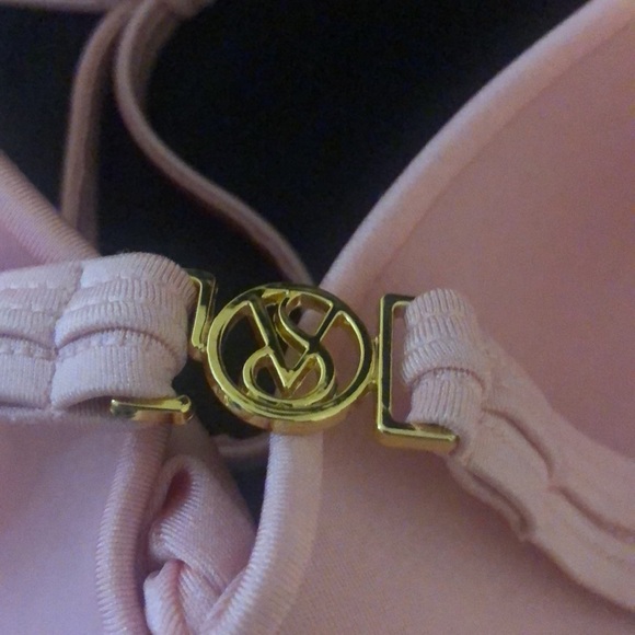 Victoria’s Secret Coral Pink Push Up Halter Bikini - Picture 6 of 13